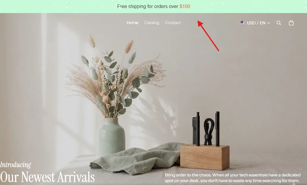 Store preview showing the free shipping bar progress as items are added to the cart